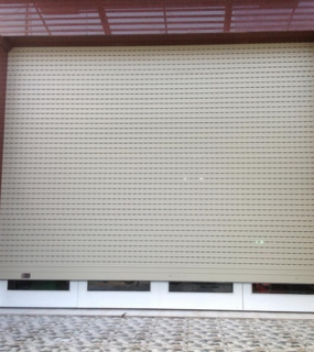 Lắp đặt cửa cuốn tại Bến Cát