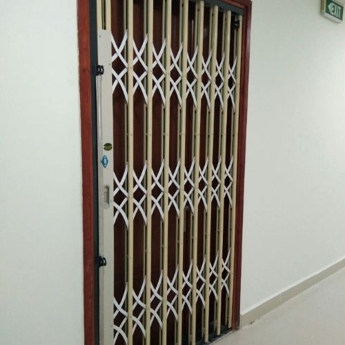 Sửa chữa cửa kéo tại Dĩ An